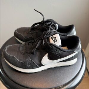 Nike Kids Black and White Sneakers